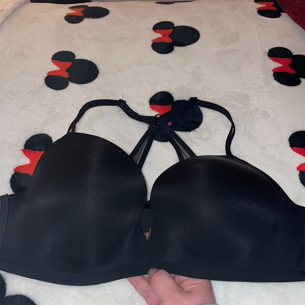 VS Wireless Bra -EUC- Size 36D
